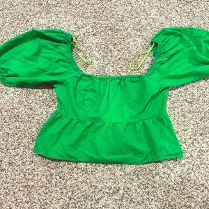 Green Crop Top with Puff Sleeves!